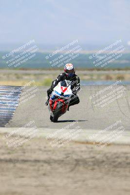 media/May-25-2025-Lets Ride (Sun) [[0ff033e448]]/B Group/1120am (Grapevine)/